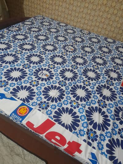 master queen size bed matress