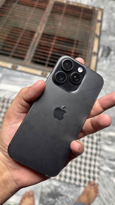 Iphone 16 pro PTA