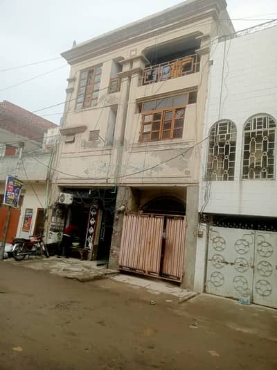 5 Marla Semi-Commercial Triple Storey Building for Sale