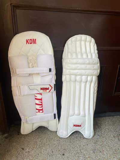 Cricket Pads for sale