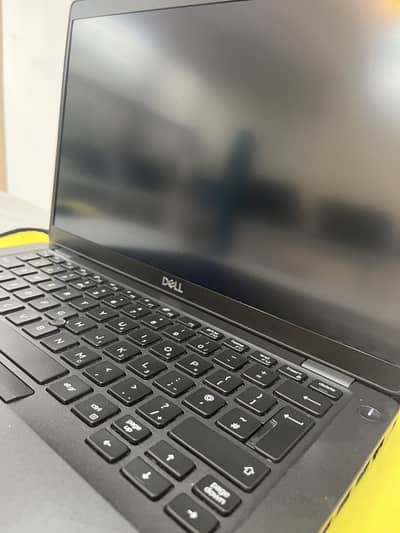 Dell 5400 i5 8th generation