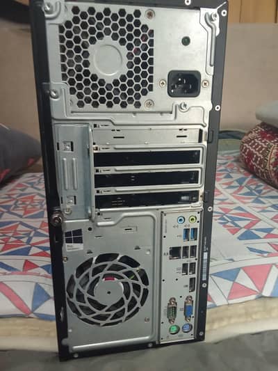 corei5.6500 ram 8gb ddr4 ssd256 gb graphic 8570 1gb