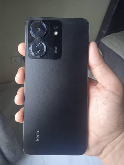 Redme 13C dual sim 6/128 gb charger sath hai bs