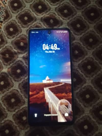 infinix smart 8 (urgent sale)