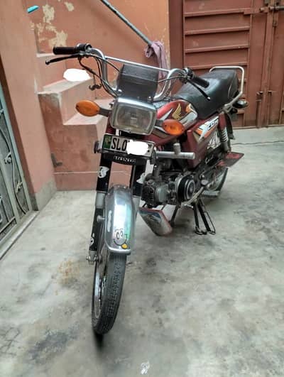 Yamaha Dhoom70cc