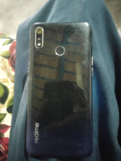 realme 3