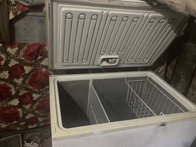 D Frezer singal door smal size orignal gas