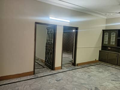 7.5 MARLA HOUSE FOR RENT IN JOHAR TOWN