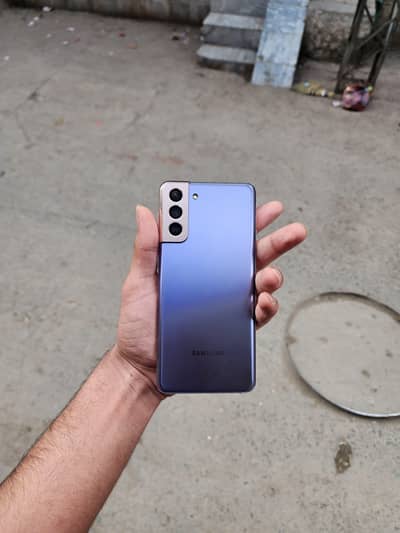 Samsung s21 plus 5g | exchange possible with iphone