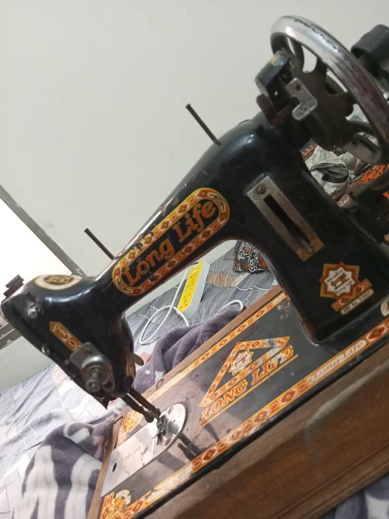 sewing machine 3
