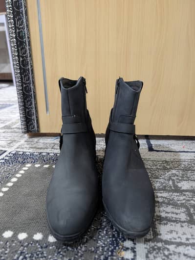 Ndure boots