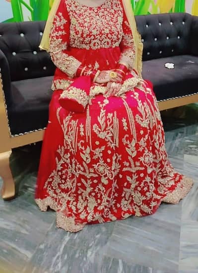 Bridal Dress Medium siza