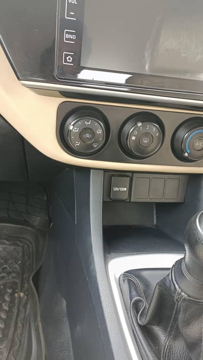 Toyota Corolla GLI 17 new lights