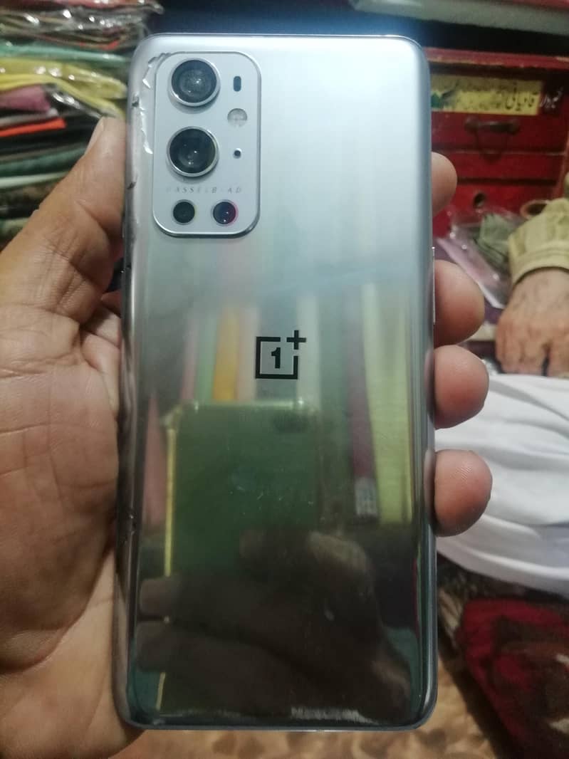 OnePlus 9ro 3