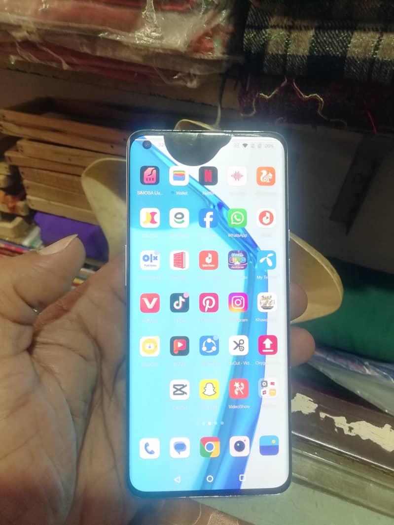 OnePlus 9ro 6