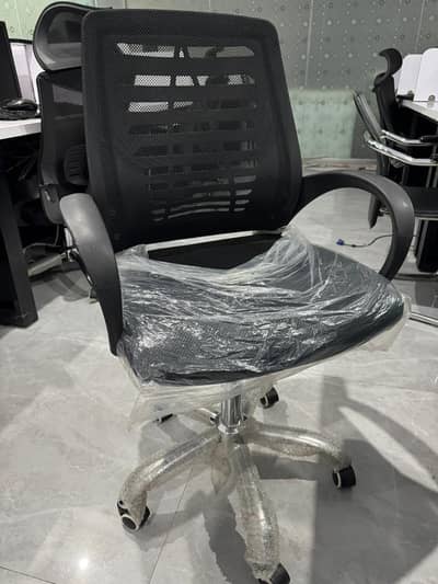 Computer Chair / Office Chair / Revolving Chair / Hydraulic Chair