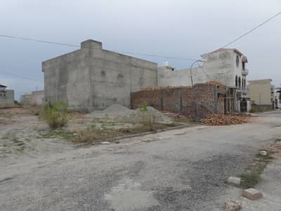 5.4 Marla Plot for Sale in Al-Haram City