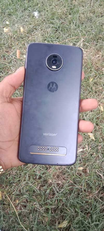 moto z4 4+128gb indisply finger non pta