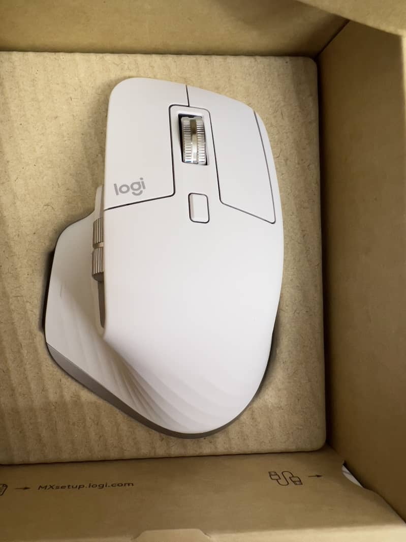 Logitech MX Master 3S Performance Wireless Mouse 2