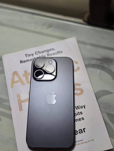 IPHONE 15 pro 256gb jv 85 health all ok