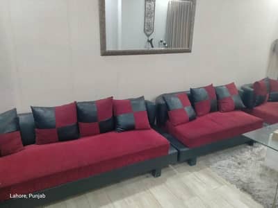 6 to 9 seaters just like new