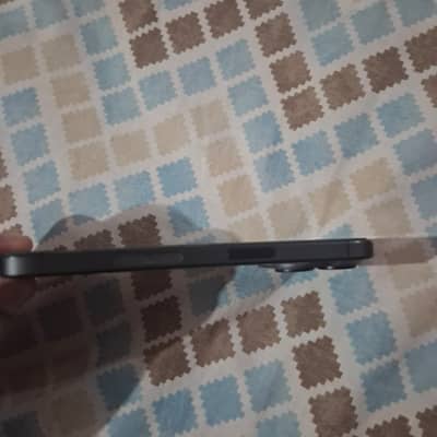 iPhone 15 pro jv 512 gb