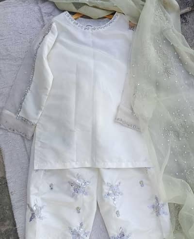 Farshi Shalwar Suit(Dupatta not Included)