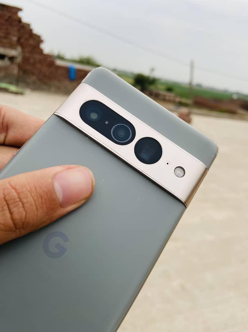 Google pixel 7 pro 1