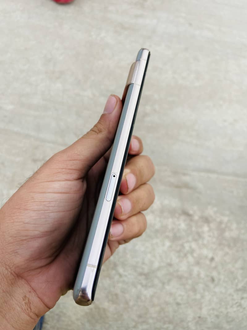 Google pixel 7 pro 5