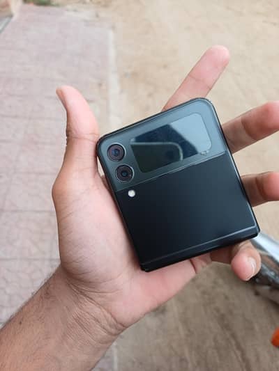 Samsung Z flip 3 official PTA