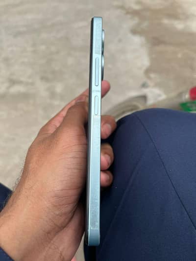 red mi 13c available 6gb ram 128gb memory