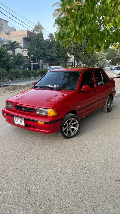 Kia Classic 2000-1 model outclass condition read ad