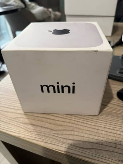 Mac Mini 2024 M4 CHIP 16GB 256GB