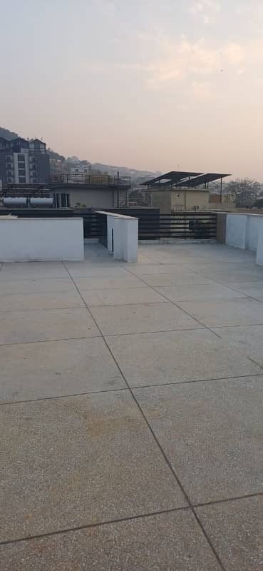 BANI GALA 15 MARLA BRAND NEW DESIGN HOUSE FOR SALE