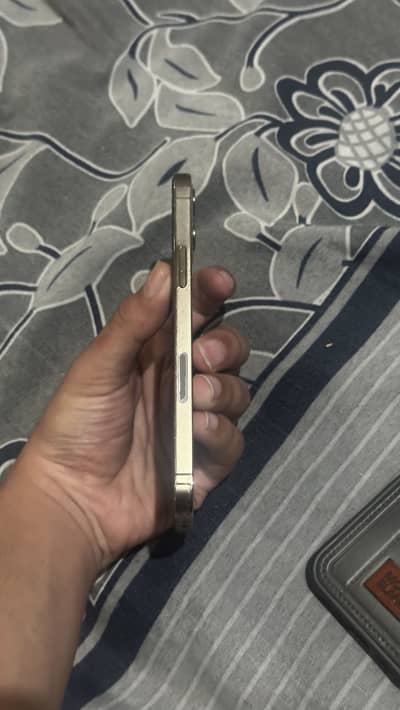 I phone 12 pro 128 gb