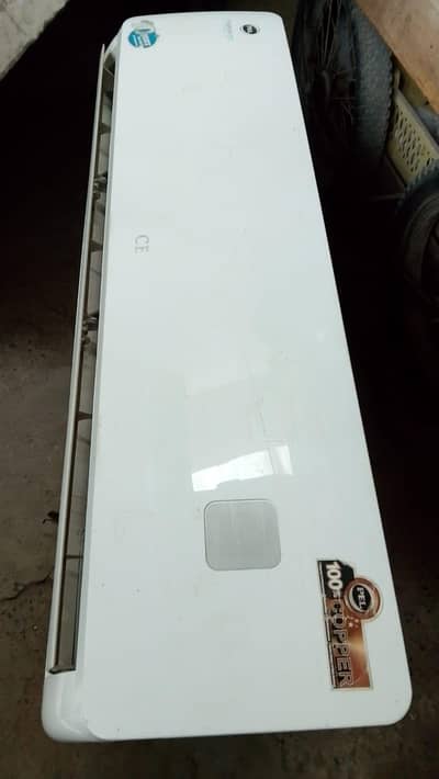 PEL 1.5 TON FULL DC INVERTER HEAT AND COOL GENINNE GOOD CONDITION