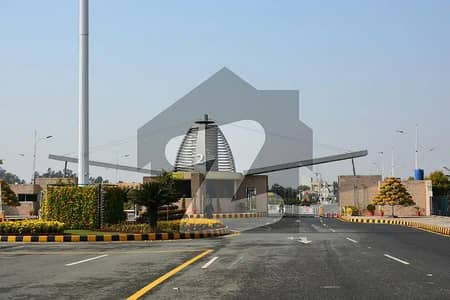 Commercial SPACE Is Available On Installment In Northern Block