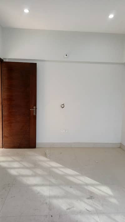 Beautiful flat is available for rent in North nazimabad block N