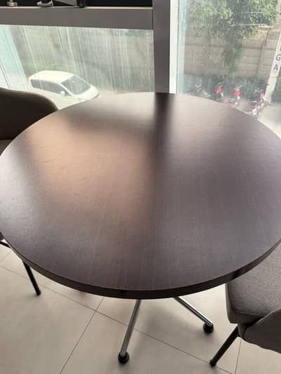 Two Chairs with Coffe Table (Imported)