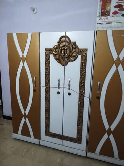 11000 tak bhi sale Kar Don Ga Is Ki Location Hai Lalu kheat Karachi