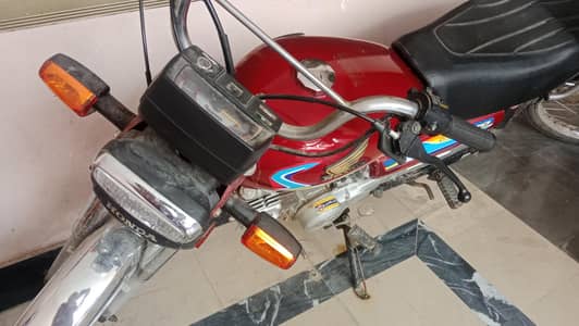 Honda CD 70.     +923006245589