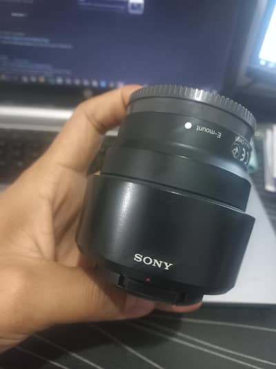 Sony 50mm f1.8 lense 9.99/10.  _ full frame E-mount lense