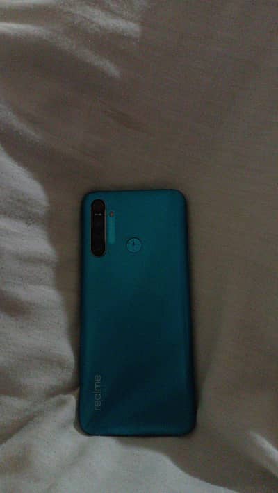 Realmi 5i . . . 4/64 GB . . .