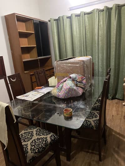 6 Seater dining table