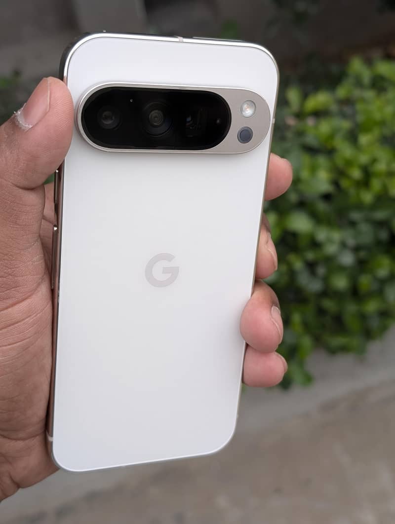 Google pixel 9 pro 0