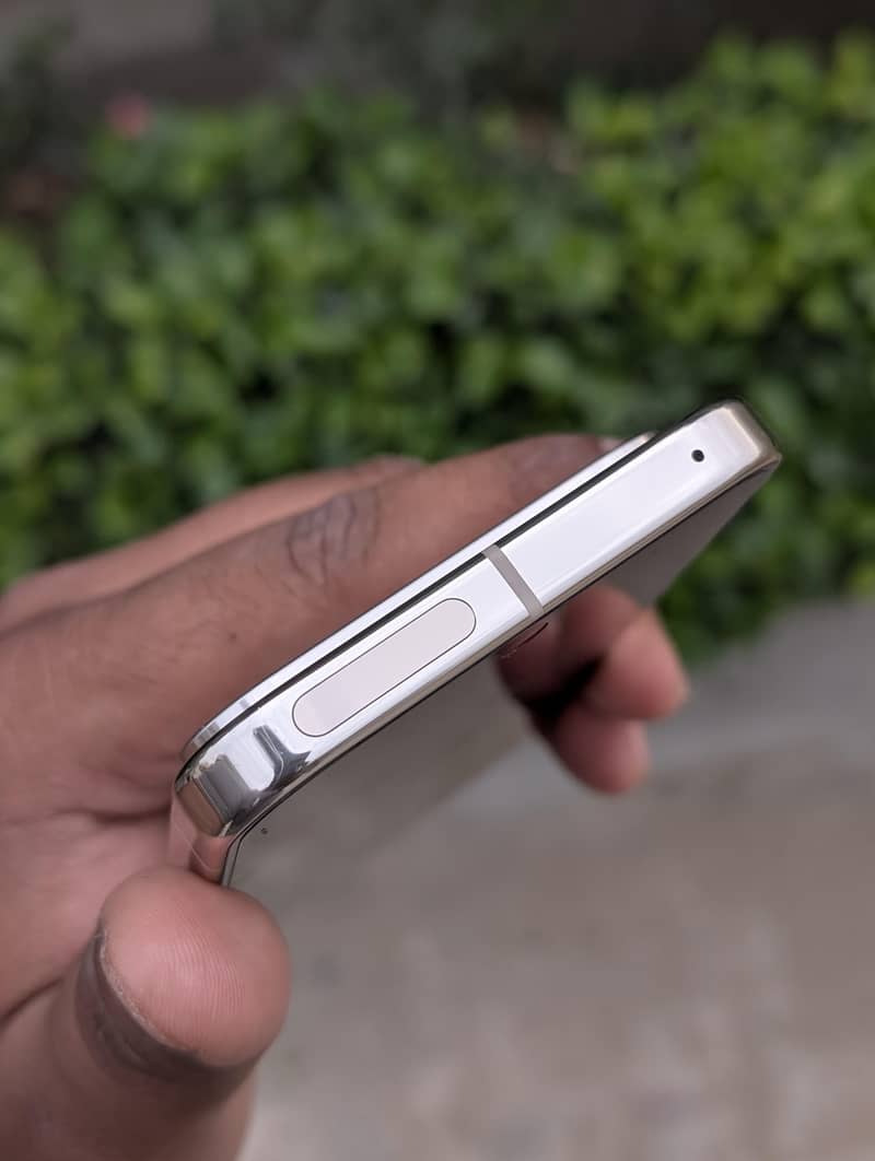 Google pixel 9 pro 1