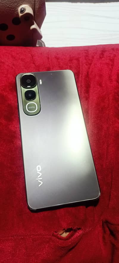vivo y400 8 256