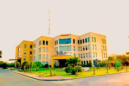 Hot Deal 8 Marla Next To Corer Plot For Sale In B Block Bahria Orchard Lahore