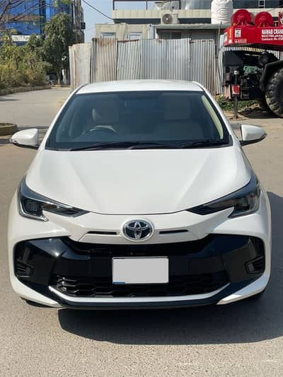 Toyota Yaris 1.3 gli, 2026 model, zero available