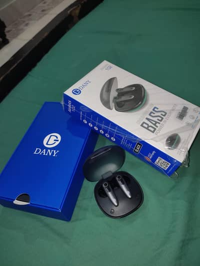 Dany airdots 102